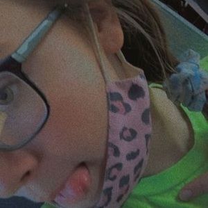 Meet your Posher, Rayne